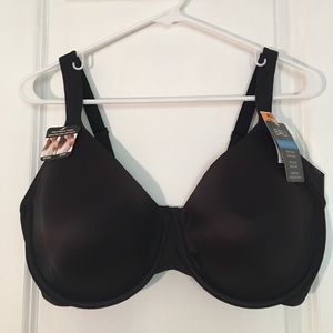 Black Bali Smoothing Bra Size 40DD New With Tags!